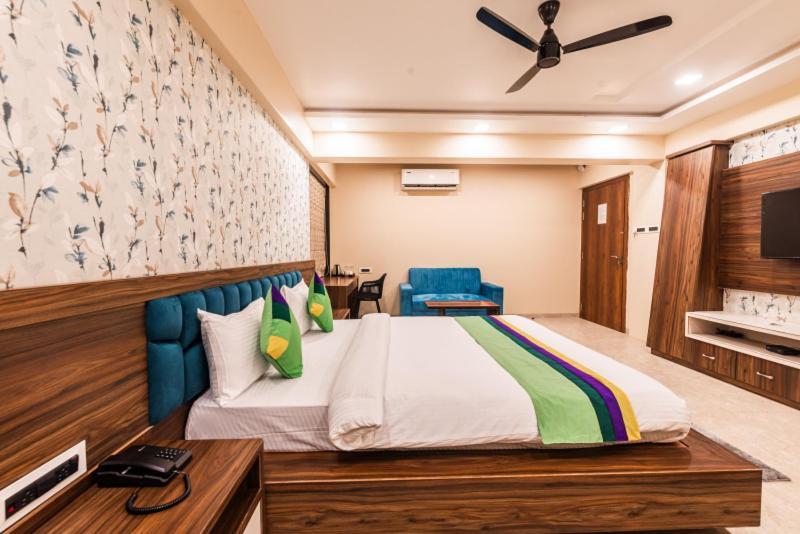 Lemon Wood Suites Pune Eksteriør billede